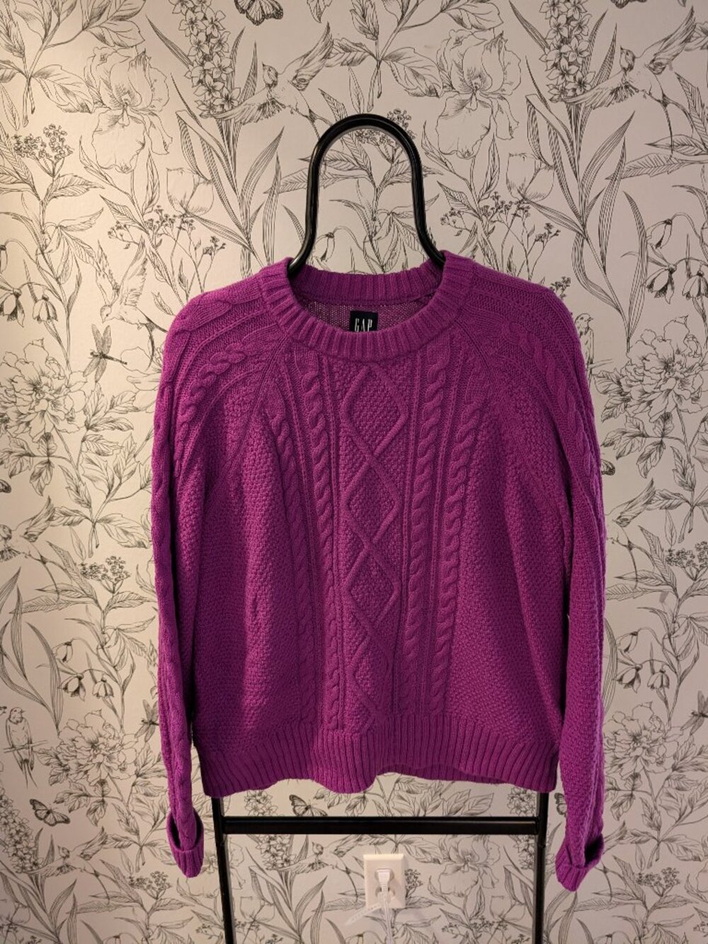 GAP Purple Cable Knit Crewneck Sweater Size Large